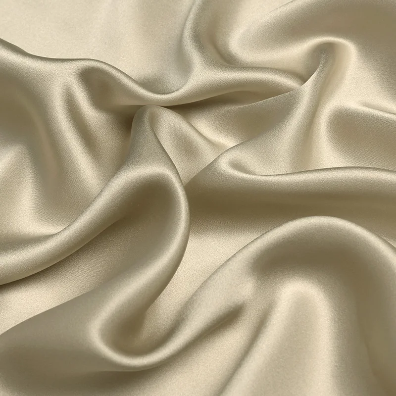 Hot selling 100% silk fabric 40mm Satin silk 114cm width for wedding dress shirts silk scrunchies