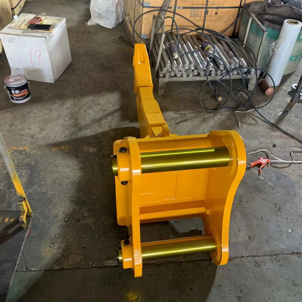 Single Tooth Ripper Construction Machinery Parts Excavator Ripper For Sale