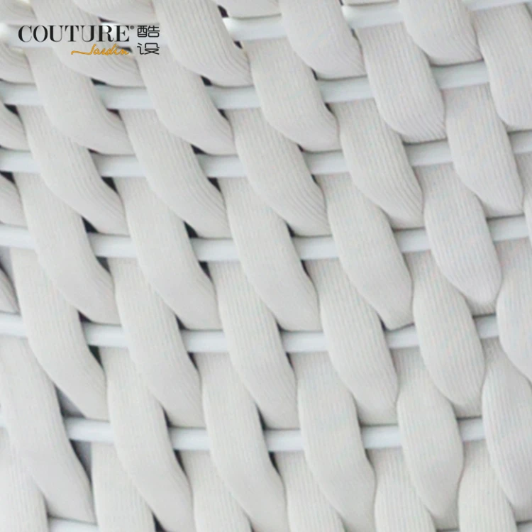 Couture Jardin Cruise Outdoor Sofa Rattan Furniture Outdoor Garden Sofa Bed Garden Sofas Round Beds Outdoor Rattan Comfortable