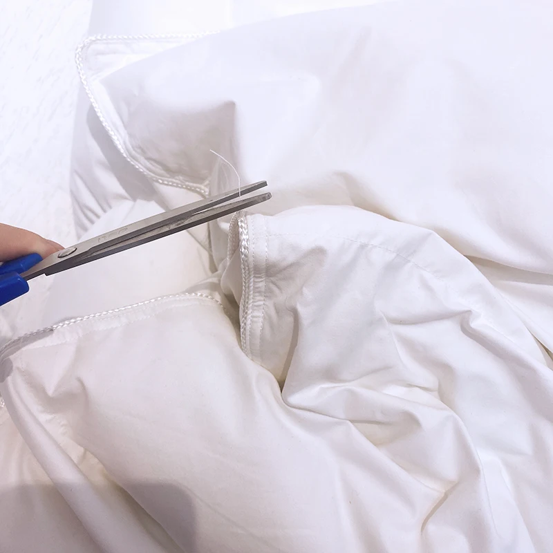 European Modern Style Queen Size All-Season Cotton Cover Fill Duck Down Quilt Comfortable Duvet Bedding Sets 100% Cotton Duvet