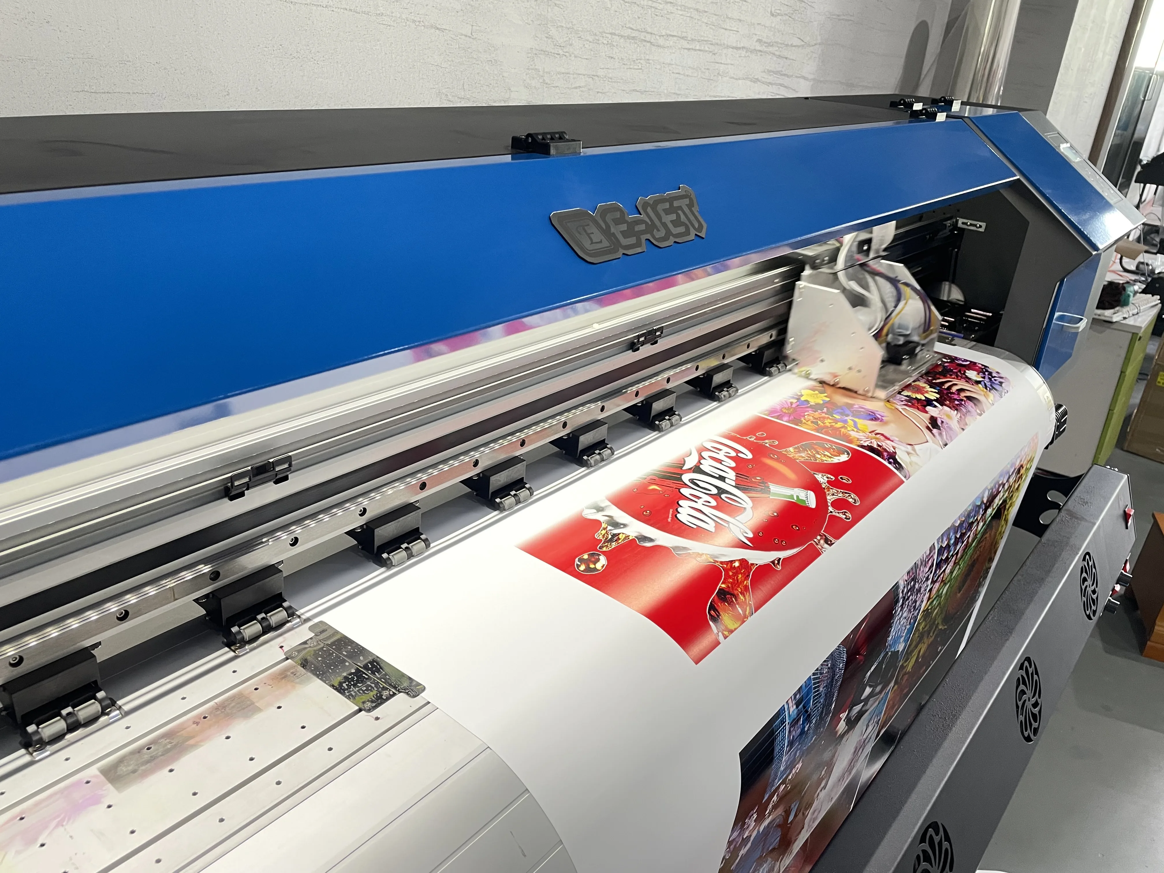 EJET high end cheap price 1.3m 1.6m 1.9m 2.5m 3.2m plotter with i3200/dx11/xp600/dx5/dx7 head outdoor inkjet eco solvent printer
