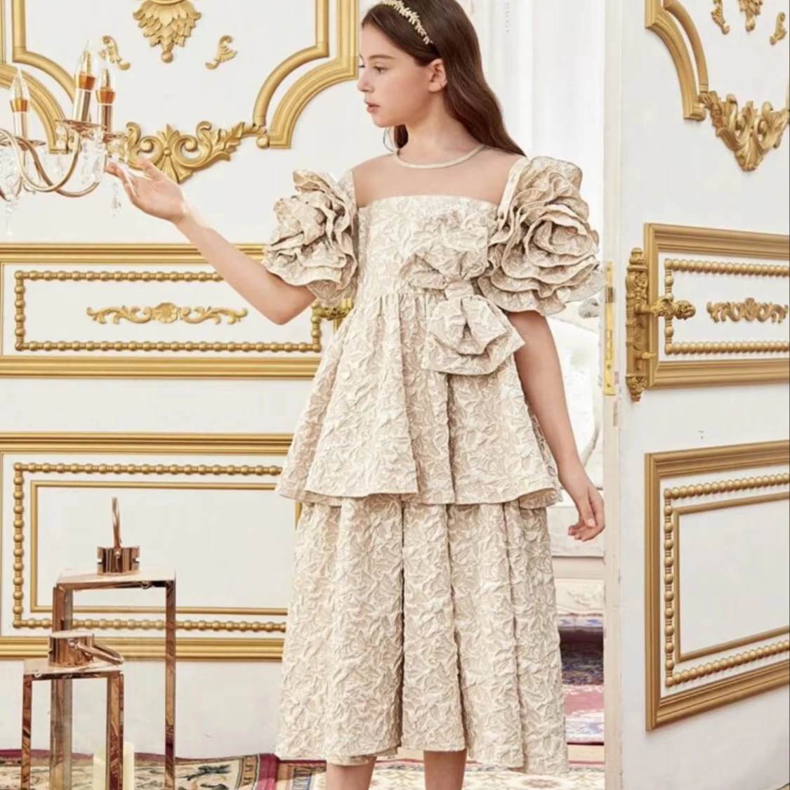 Low MOQ Various 3D Textured Designs With Multiple Colors In Stock Jacquard Fabric For Fabric Designers Making Children Dresses