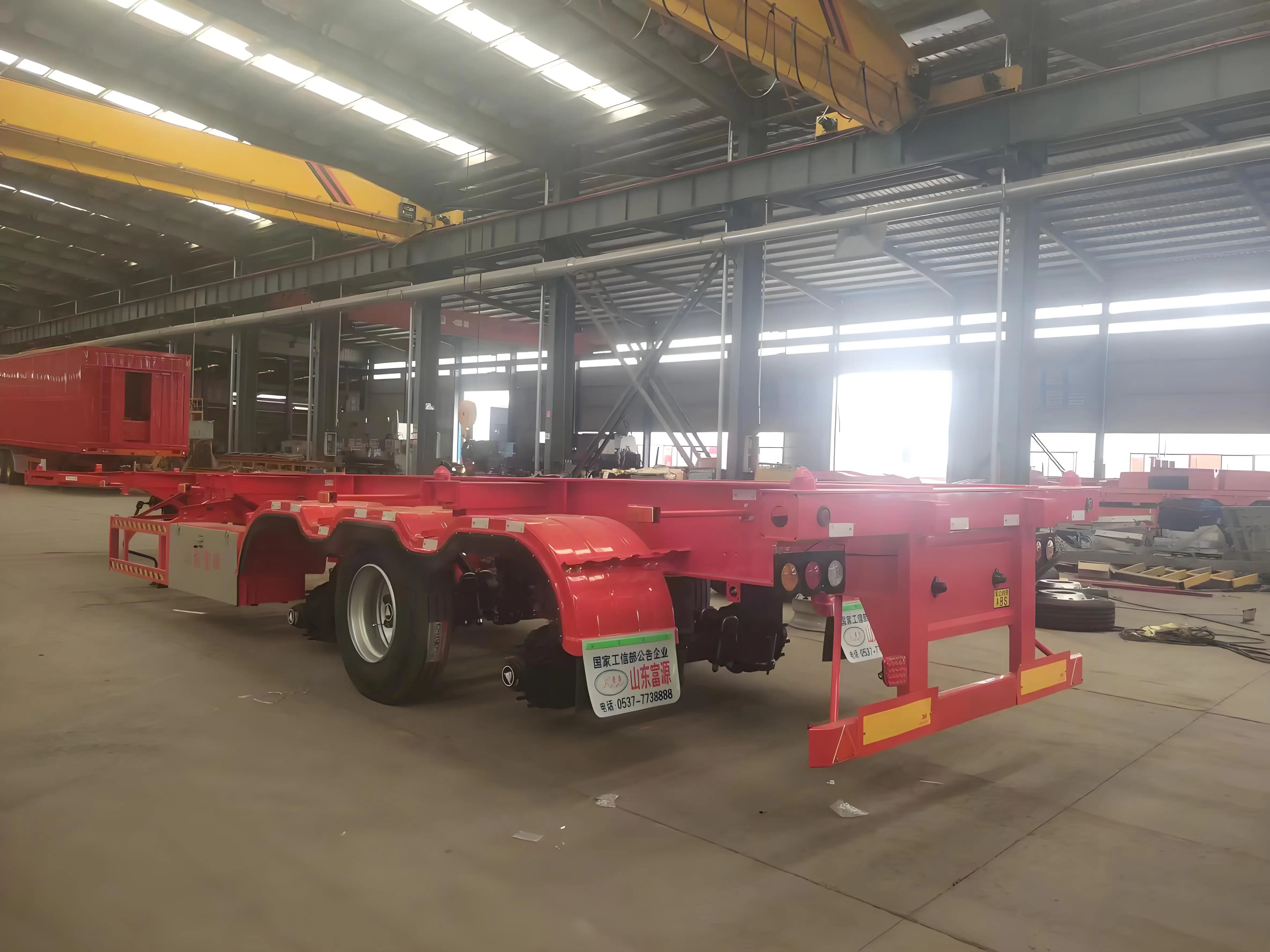 Tri-Axle 3 4 5 Axles 40ft trailers 50 Tons 20ft 40ft 50ft 53ft container Chassis flatbed semi trailer
