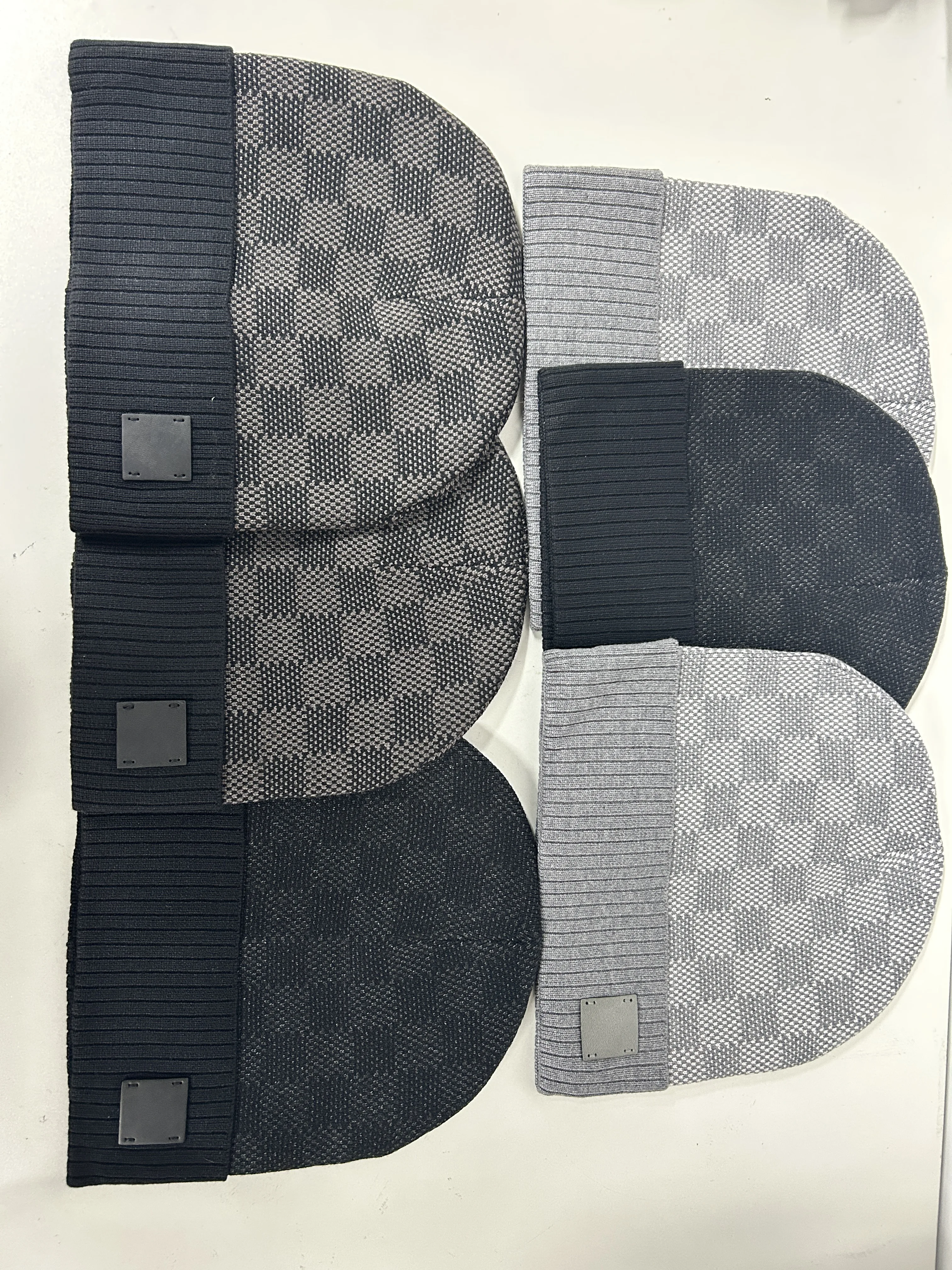 Autumn Winter Fashion Wool Beanie Plaid Letter Knitted Hat Warm unisex outdoor brand luxury designs high quality wholesale cap