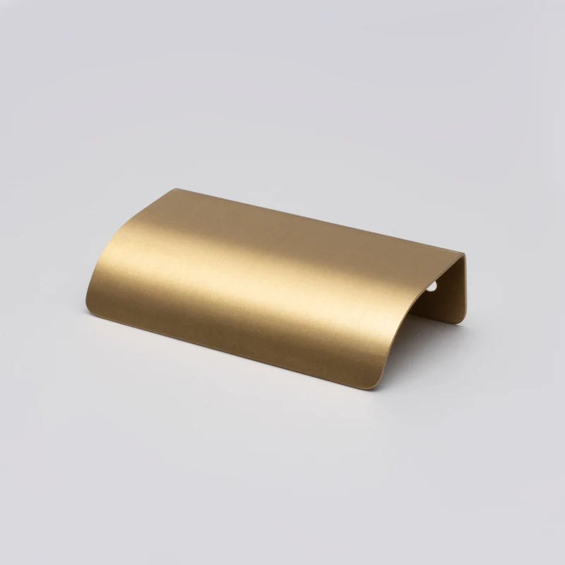 Side-mounted invisible edge banding curved brass handles Copper Furniture Handles  luxury cabinets Wardrobe drawer door handles