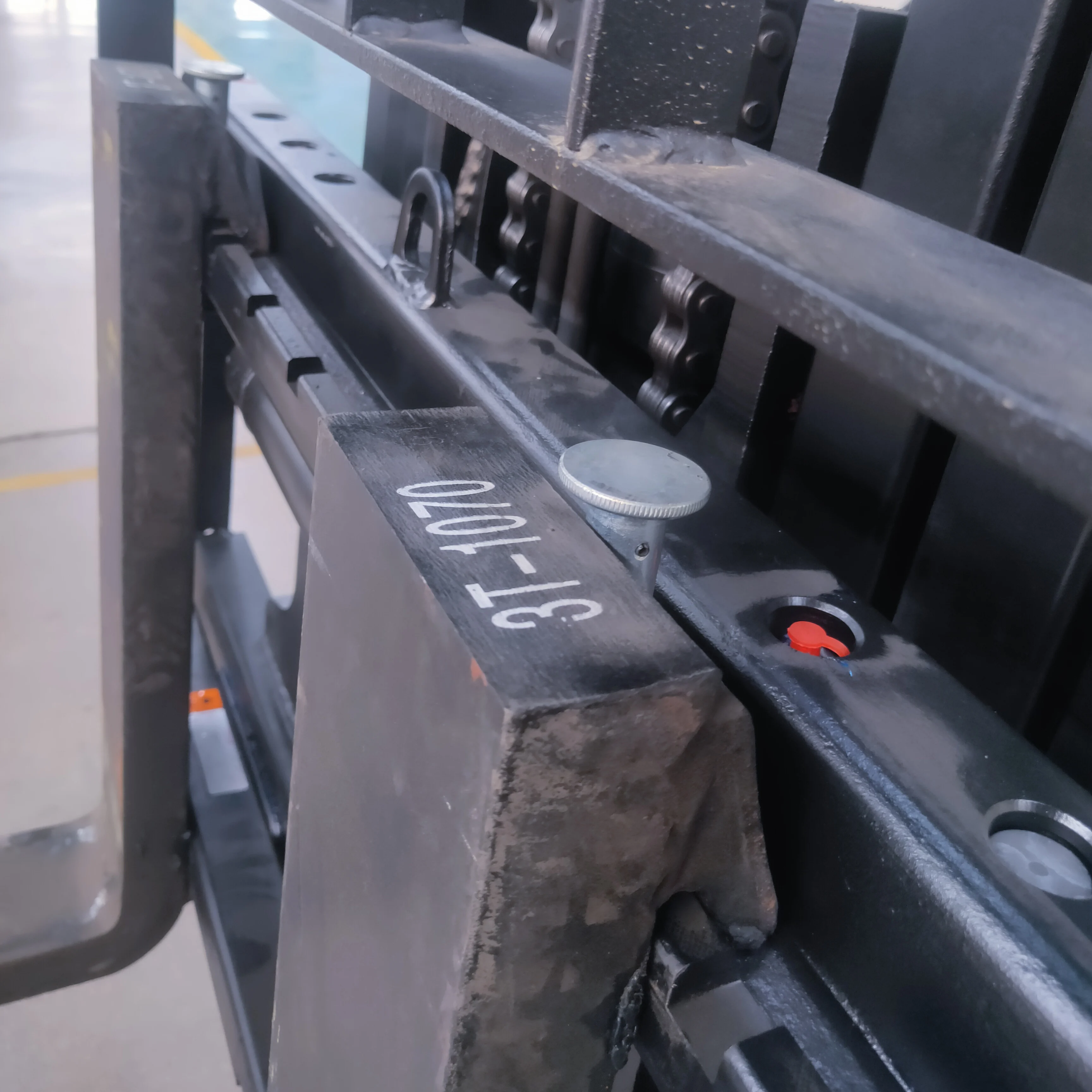 Low Cost Battery Forklift Truck 1.5 Ton 2ton 2.5 Ton 3ton 5 Ton China Mini Electric Forklift With Ce Certification