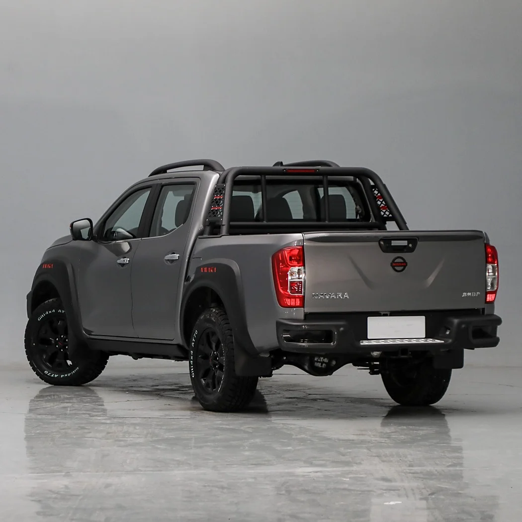 Низкая цена бензиновый ПИКАП Nissan NAVARA 4 х4 грузовик пикап 6 МТ 7AT 4wd дешевое топливо подержанные автомобили из Китая