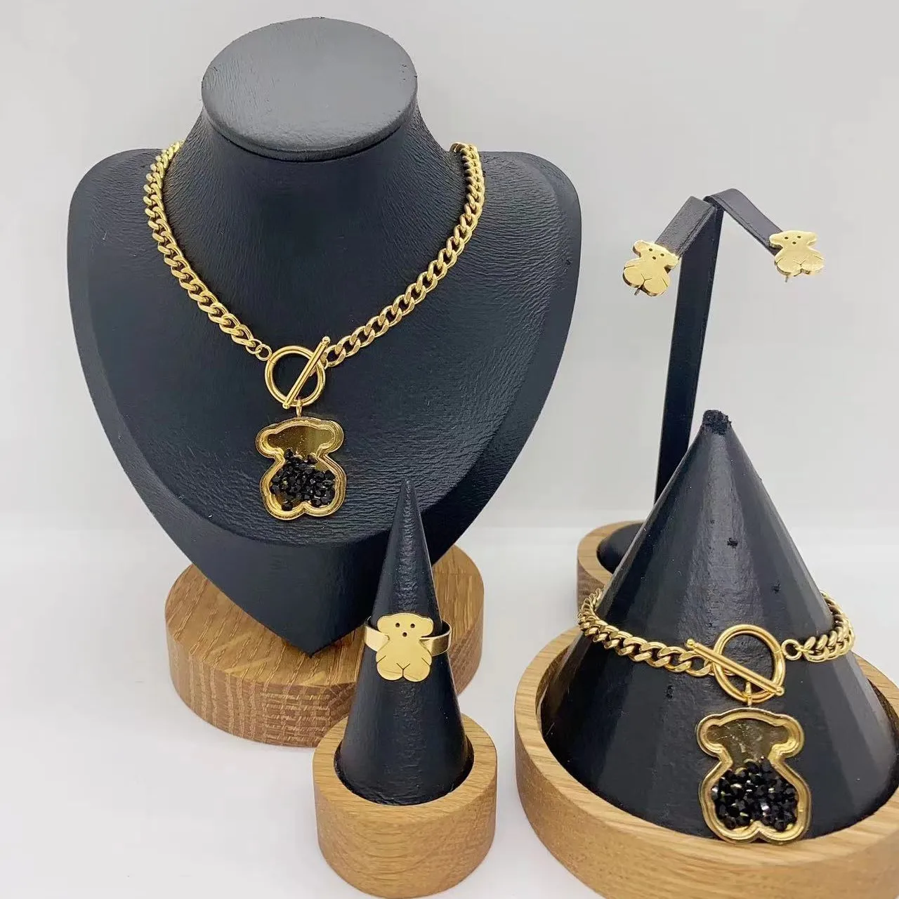 Thick Stainless Steel Jewelry Wholesale Cute Bear Earnail Pendant Necklace Set Womens Jewelry Series