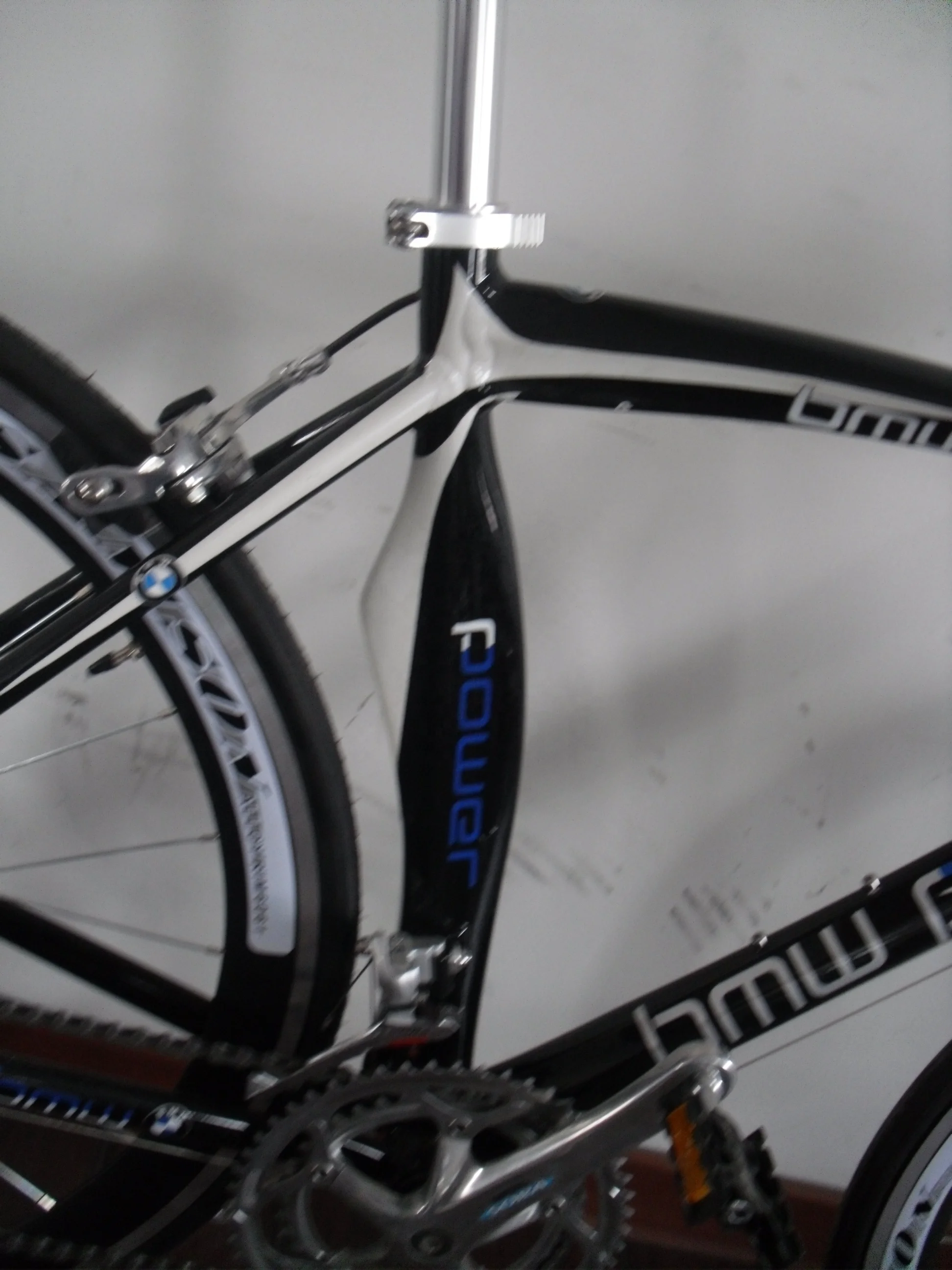 700C RACING BIKE drop bar road bike aluminium frame high quality 24 speed racing bicycle