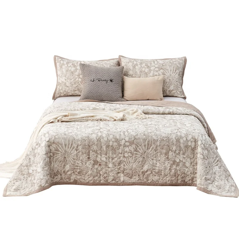 Whole Jacquard Coverlet Luxurious Style for High End Clients Hot Sale Cotton or Polyester Jacquard Bedspread