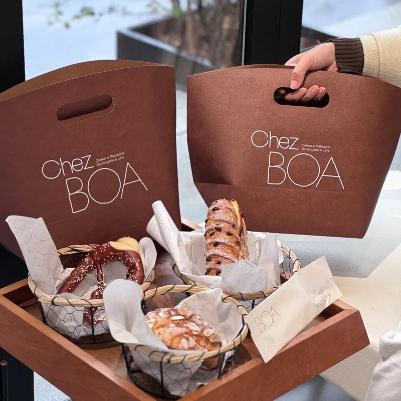 Creative bread tote bag with customized logo special-shaped baked dessert packing bag kraft paper packaging bag