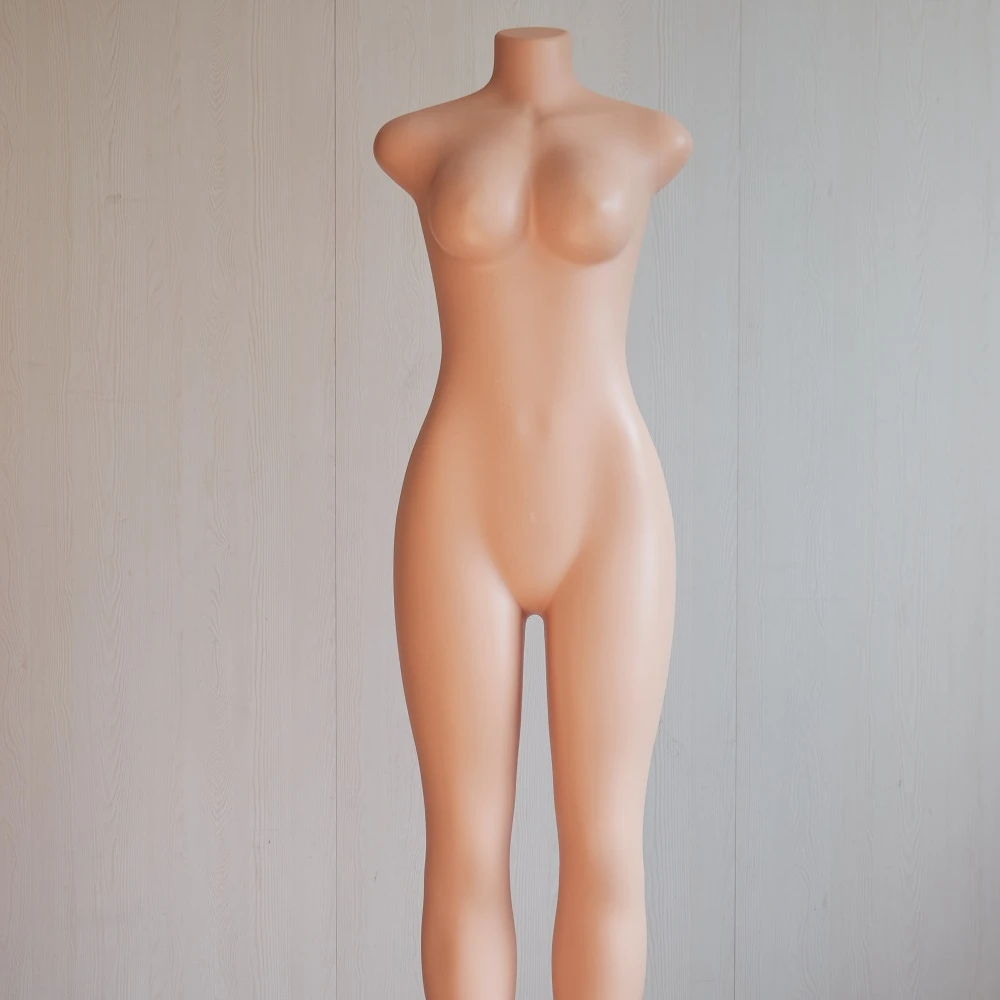 Манекен с большим бюстом женский манекен бразильского размера свежий