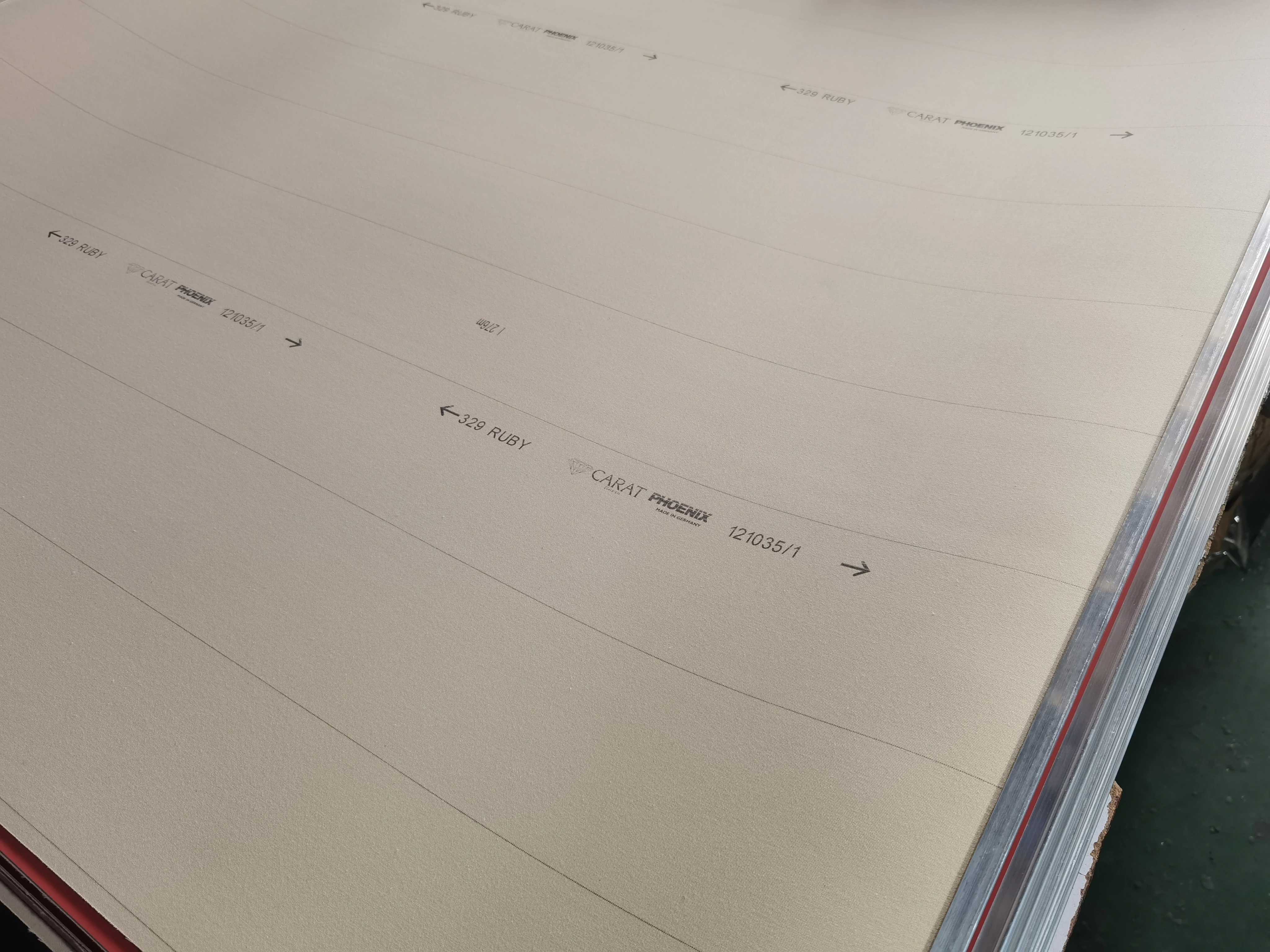 Phoenix 329 Ruby Carat Printing Rubber Blanket Uv Printing Offset Ink Red