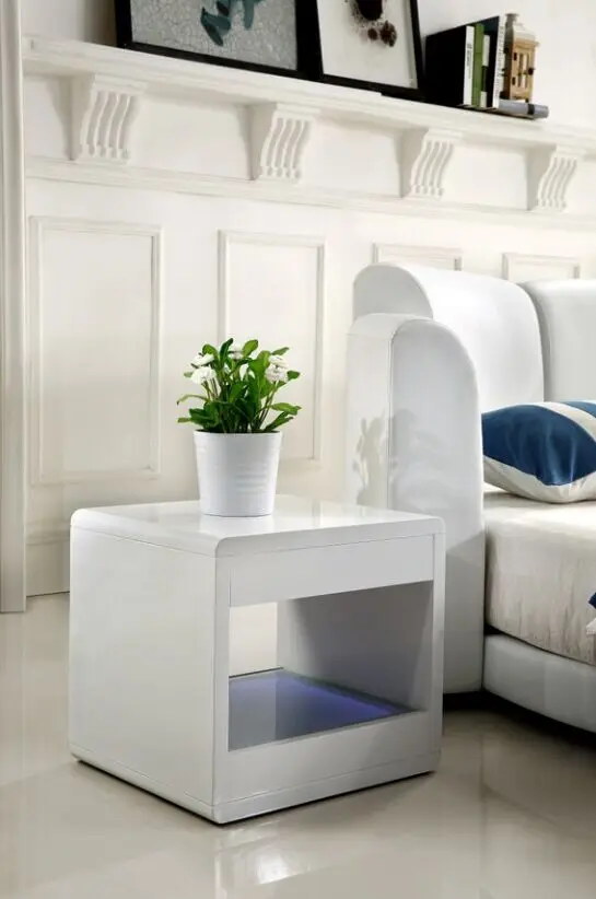 CY001-1-White Fashion Double Bed LED Light Adult Round Bed