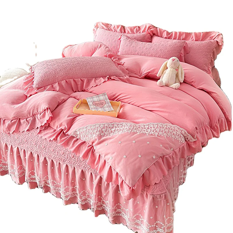 Новое поступление, двуспальная 100%, хлопковая юбка, чехол для кровати, комплект из четырех предметов, мягкий красивый комплект постельного белья, роскошная простыня