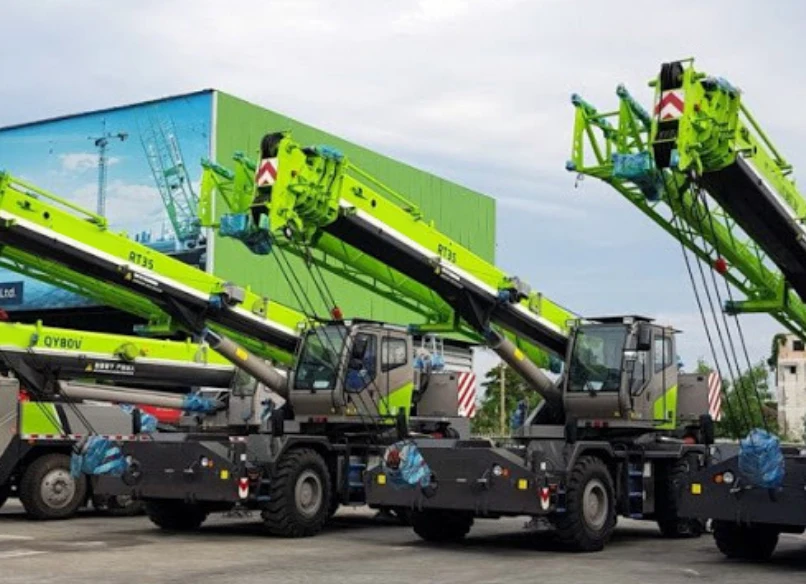 ZOOMLION ZRT400V432 40 ton All Terrain Rough Terrain crane pick up mobile hydraulic truck crane for sale