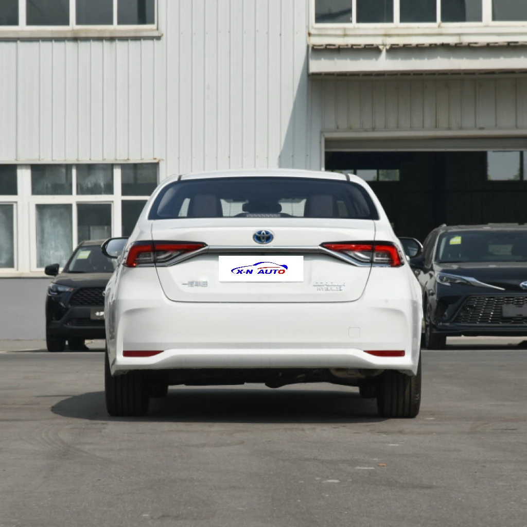 2023 Toyotaa Corollaa Электрический гибридный Интеллектуальный двухмоторный 1 8-литровый E-CVT флагманский 4-дверный 5-местный автомобиль