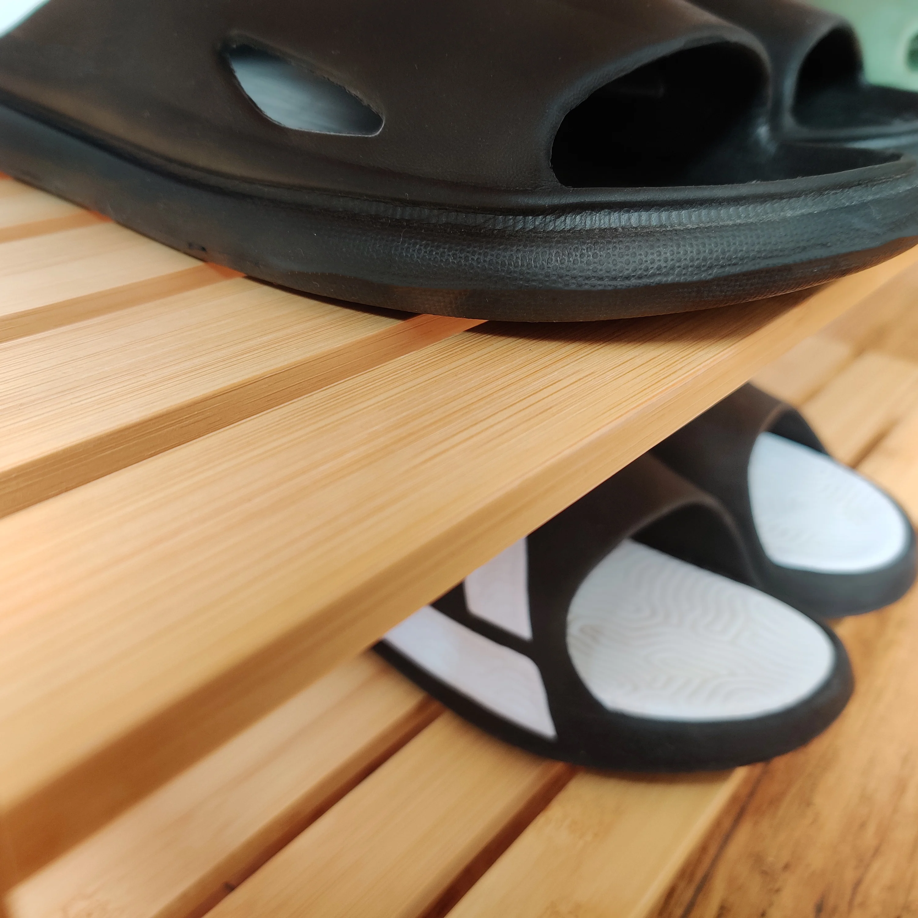 YCZM  Wholesale Renewable Bamboo 3 Tier Shoe Shelve Display Rack Stand Shoe Rack Display Stand