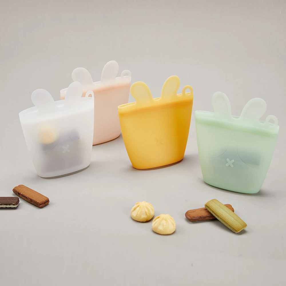 Eco Friendly Customize Logo Toddler Silicon Snack Storage Pouch Reusable Baby Kids Silicone Snack Container Bag With Clip