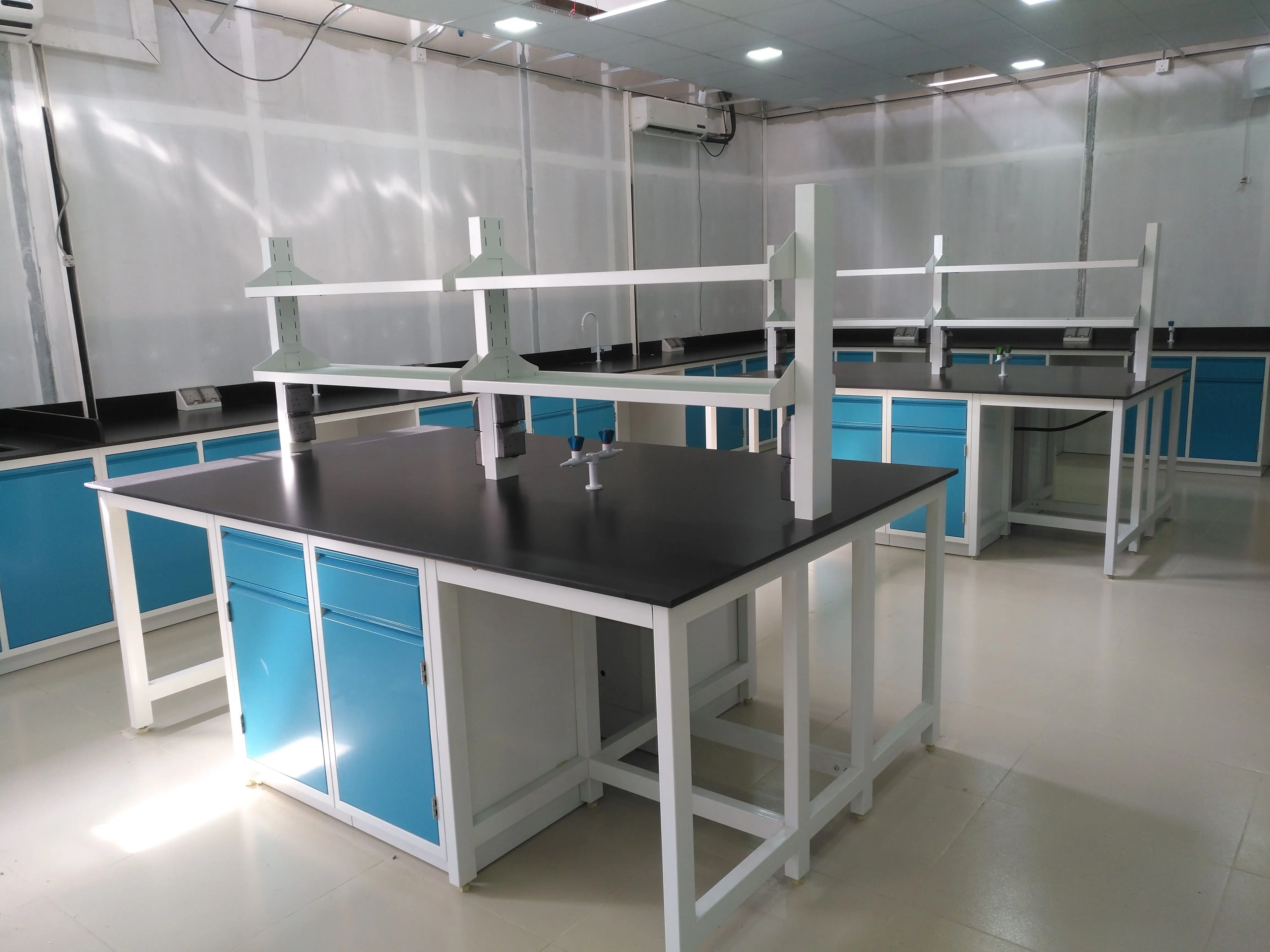School Lab Furniture Supplies Modular College Student Chemistry Physics Biology Science Lab Tables And Chairs