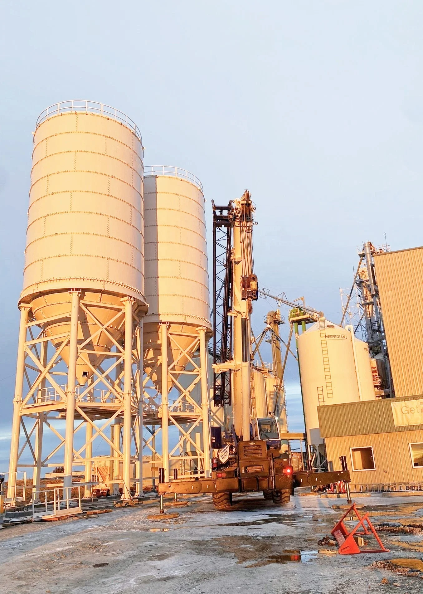 Factory price  bulk material cement bolted steel silo