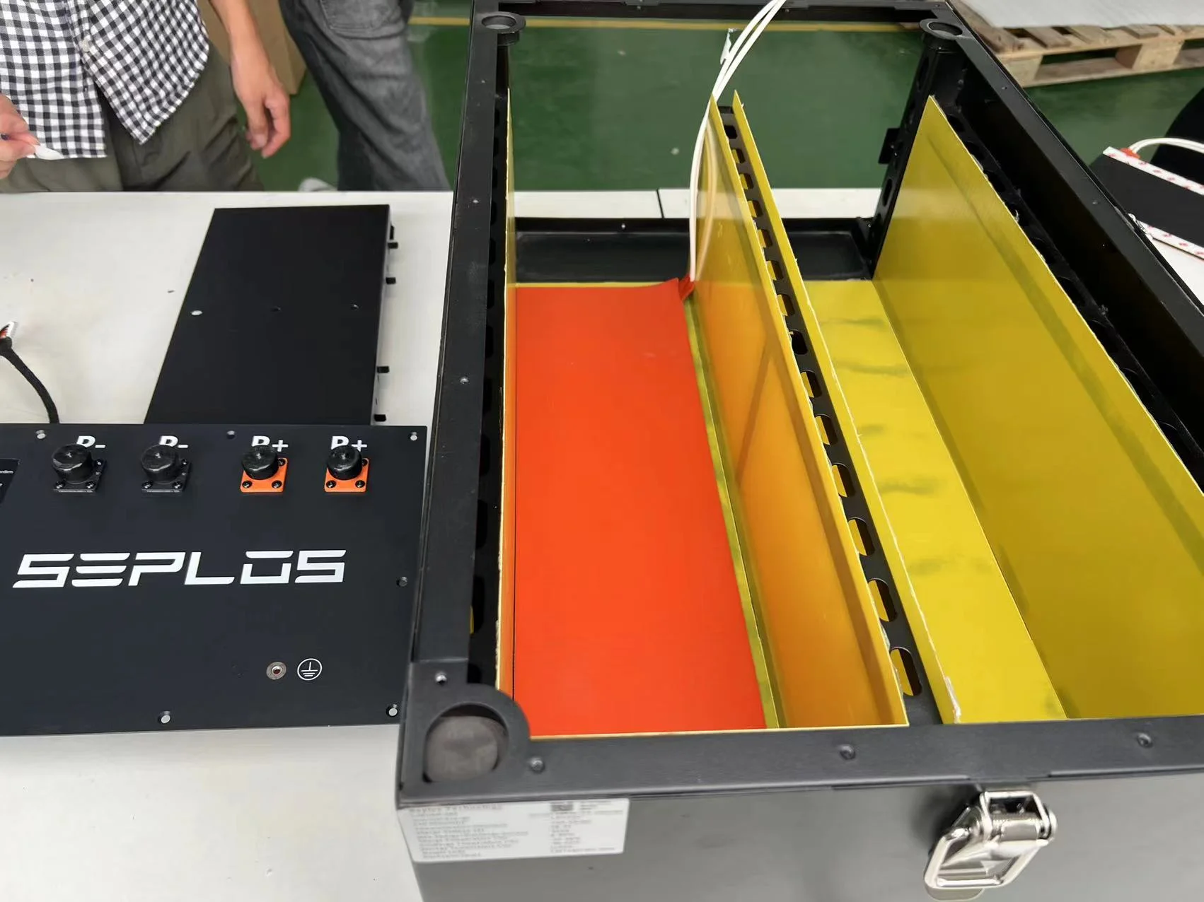 Seplos manson 48V 230Ah LiFePO4 Lithium Phosphate Battery Pack DIY Kits Set Case with cabless Assemble Box Without Cells