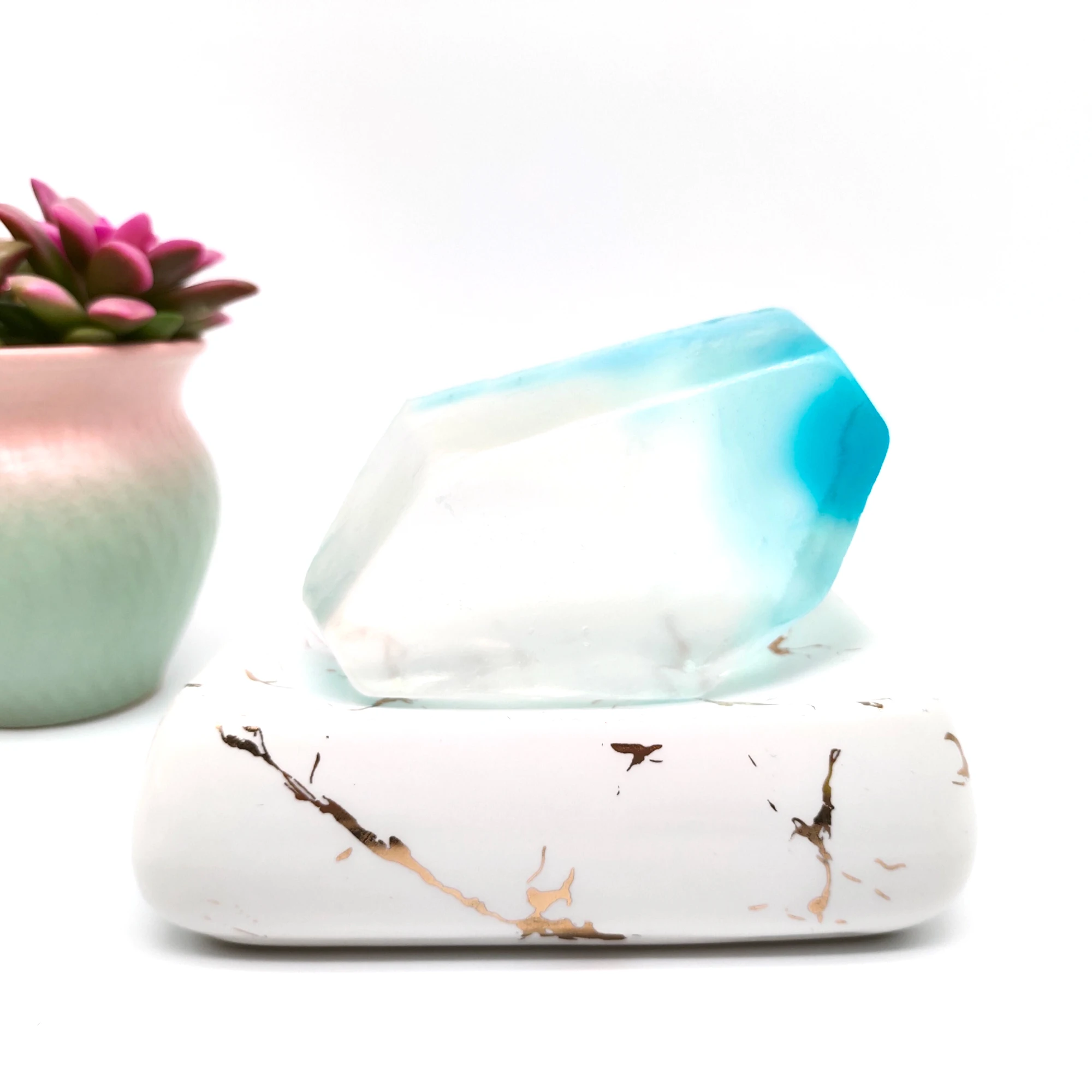 Customized Whitening Moisturizing Wash Face Bath Blue Diamond Fragrance Diamond handmade Soap