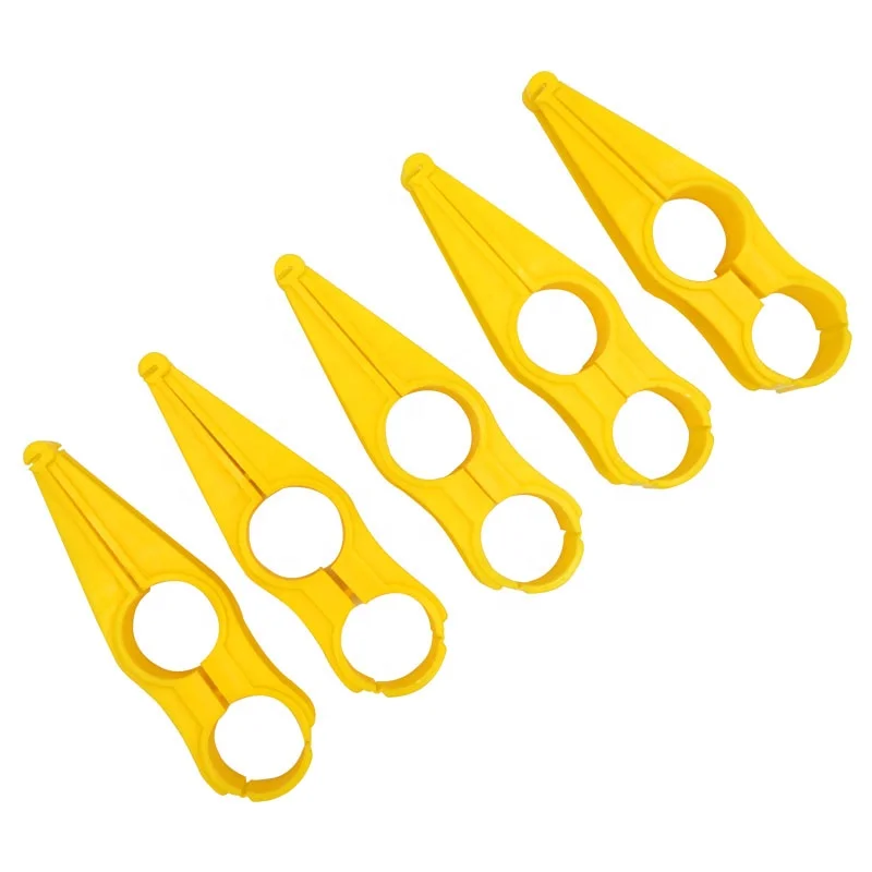 Hot Selling Necessary Part Pipe Hose Clamp Clips S Shape Hanging Hook for Poultry Water Drinking Line