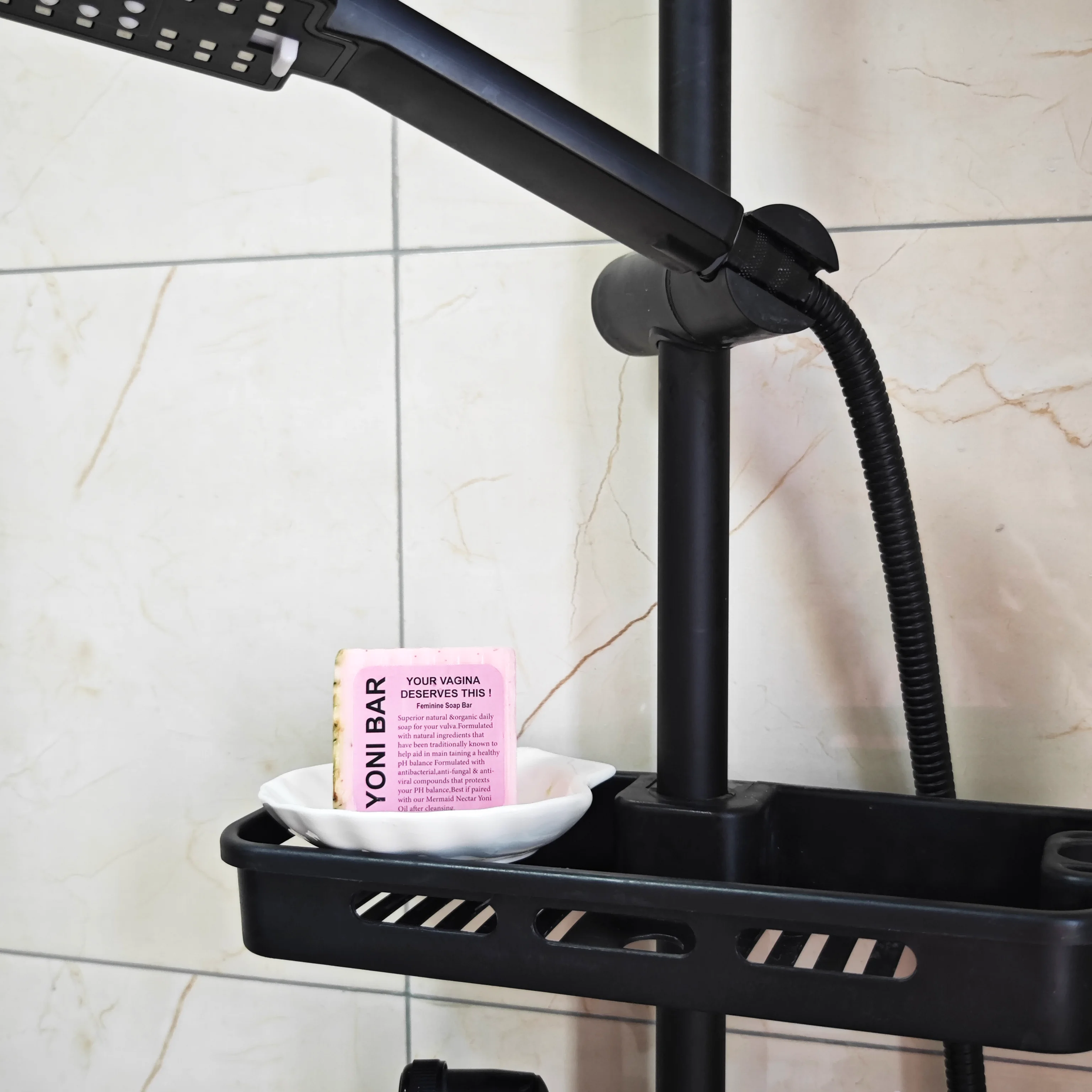 Private Label 100% Natural Organic Handmade Yoni Rose Soap Vaginal PH Balanced Feminine Hygiene Womb Detox