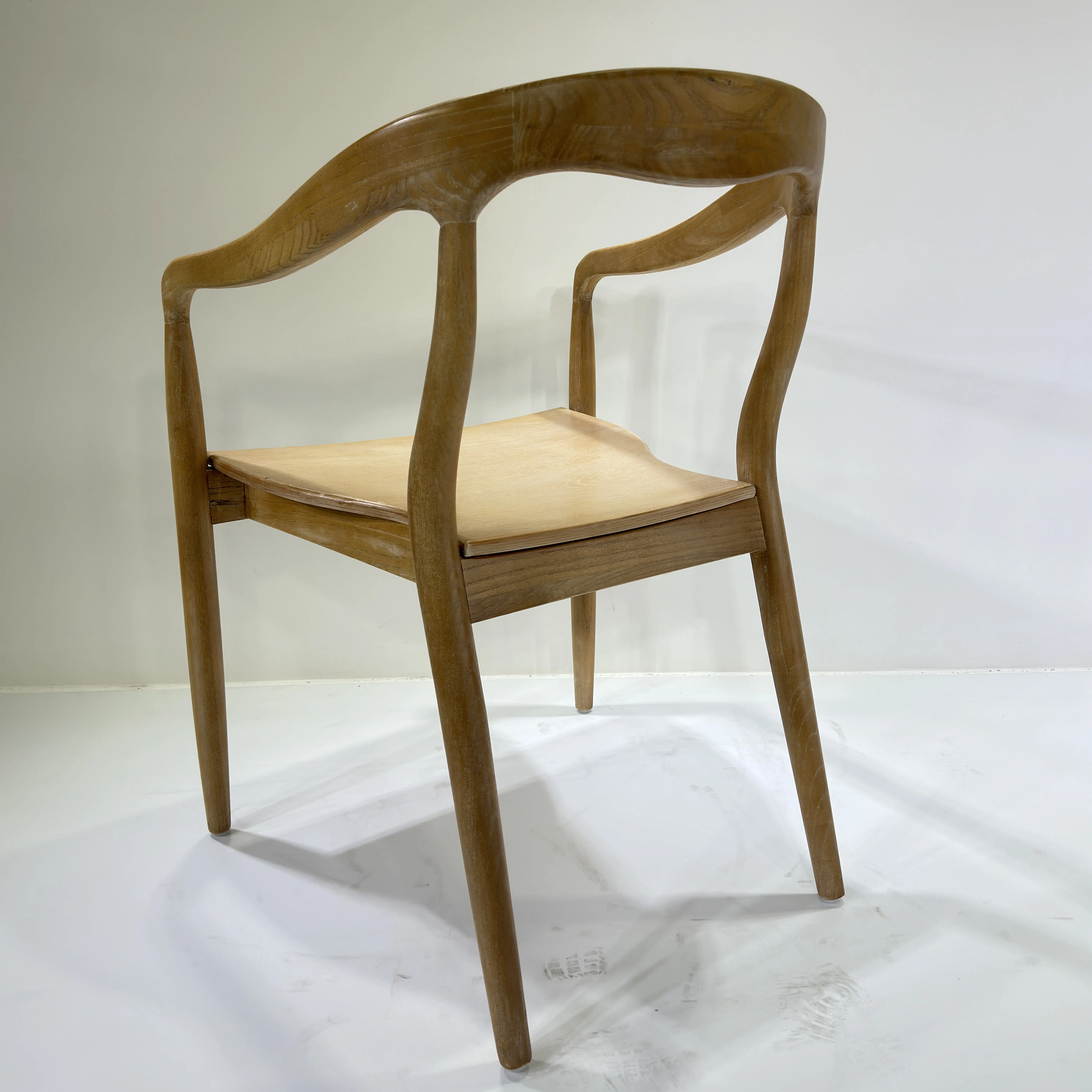 Wholesale Outdoor Furniture Wooden Dining Ada Chairs for Events Party Rental