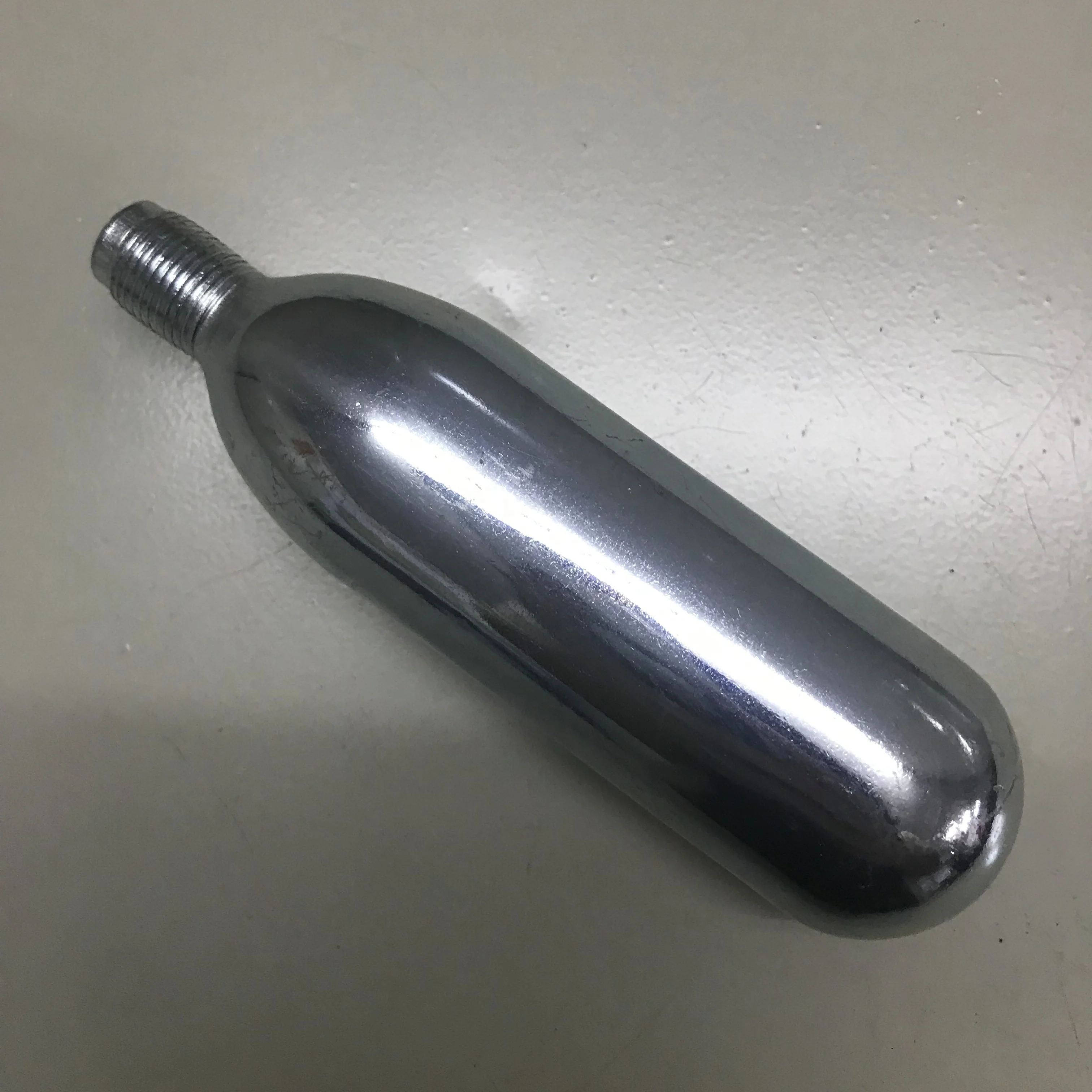 New Product Customization Quick & Easy Presta and Schrader Valve CO2 Bicycle Inflator & 16g Cartridge With free sample