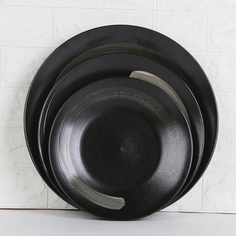 Creativity black round Japanese porcelain cafeteria food tray prices restaurant kitchen serving dinner bowls sushi plates charge