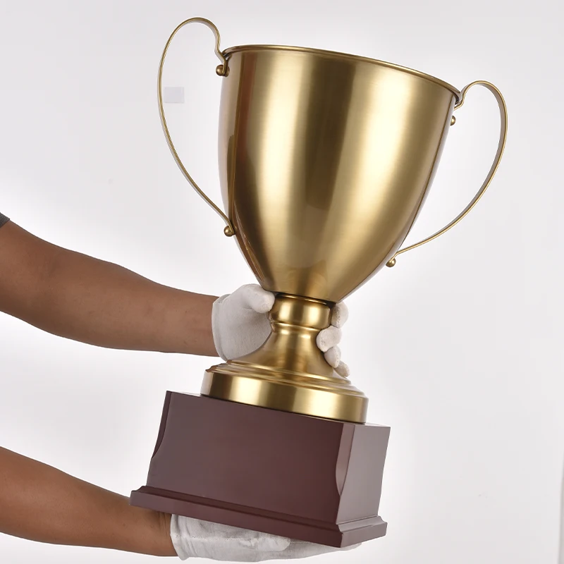 2023 Martial Arts Trophies Award With Wood Base Factory Made Gold Plated Trophy