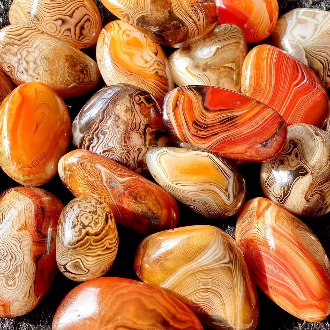 Hot Selling Natural Sardonyx Agate Palm Stone Polished Carnelian Reiki Energy Healing Gem Home Decor