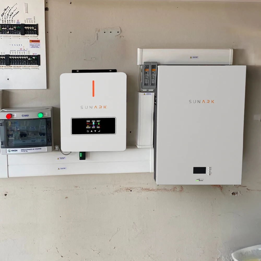 Sunark High Quality Hybrid Solar Inverters 6.2Kw 4.2Kw 3.6Kw Single Phase Inverter Solar With WIFI