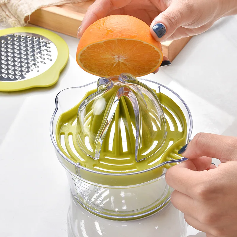 
Factory In Stock Kitchen Gadget Manual Orange Juicer Plastic Multiple Functions Lemon Squeezer Mill Ginger And Garlic 