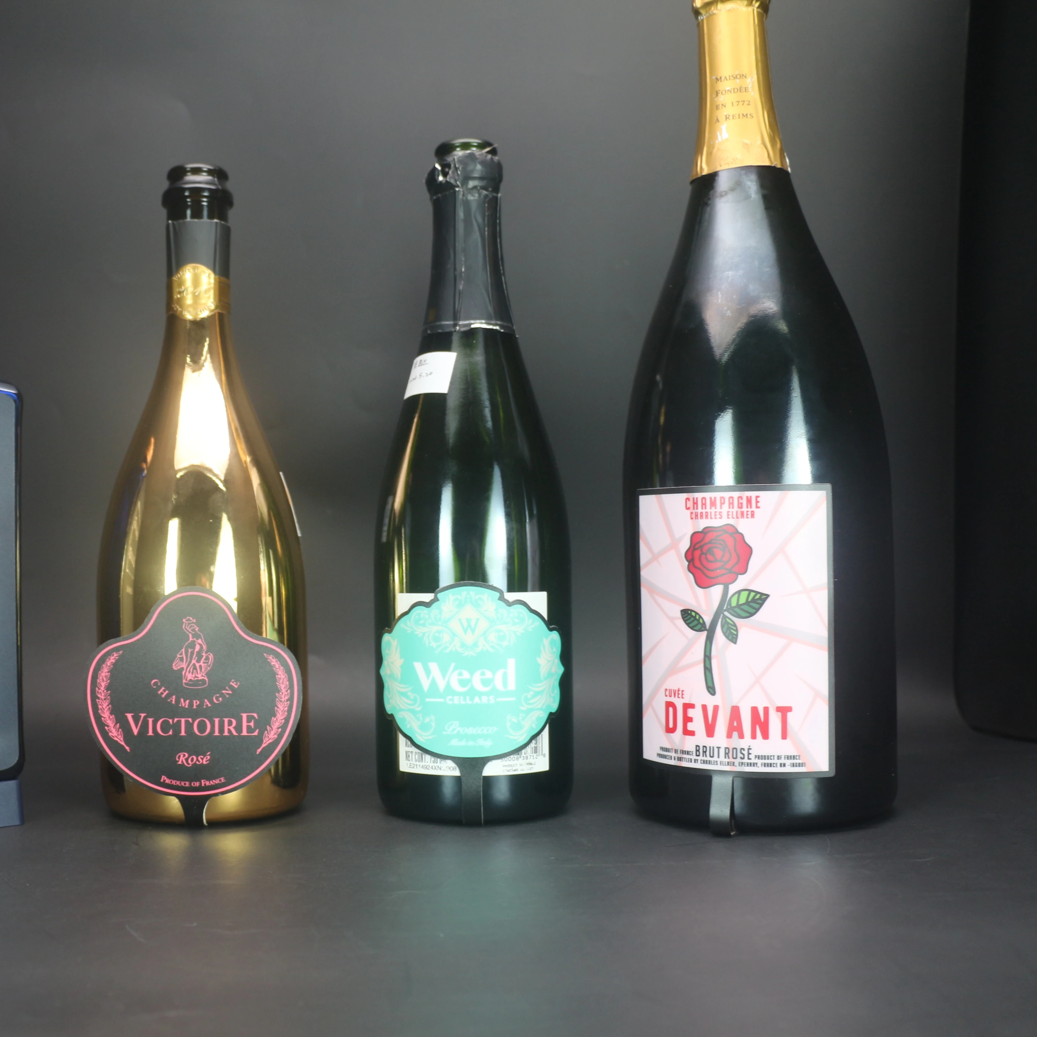 
OEM Luminous EL bottle label for liquor bottles, EL champagne labels, Wine EL bottle labels 