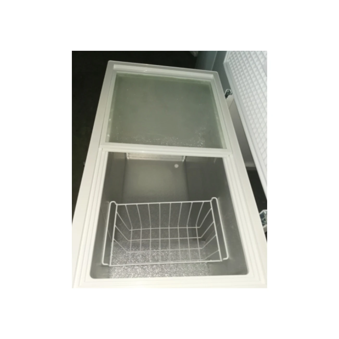 
Wholesale Customized Good Quality Dc Simple Operation High-speed Solar Power Freezer 