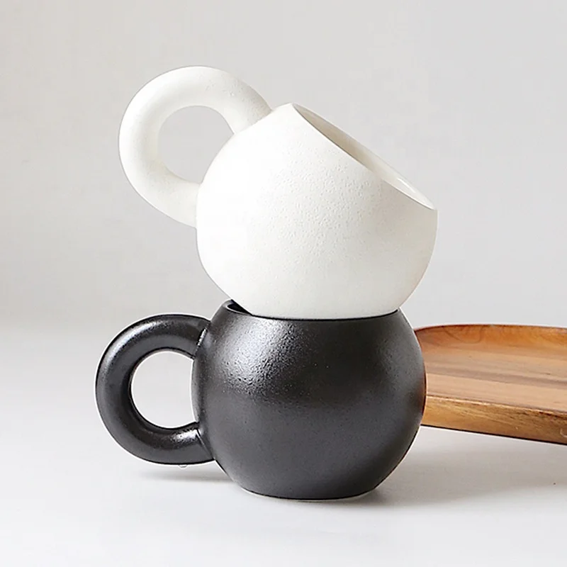 Business Holiday Gift White Tea Cups Creative 2024 New Nordic Ins Globe Planet 11oz Black Ceramic Coffee Mug