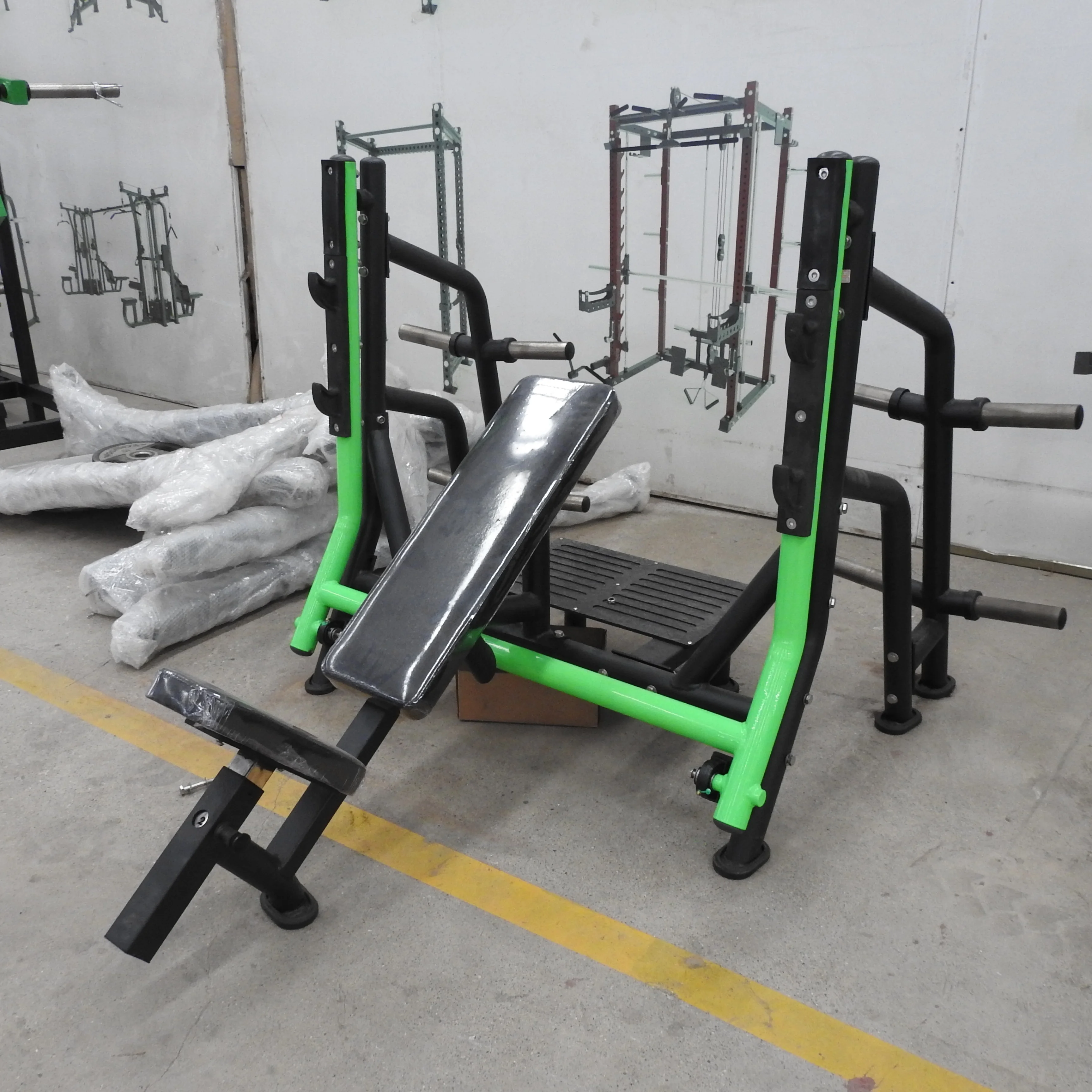 Selectorized Pec Fly Rear Delt Fitness Pin Loaded Strength Equipment