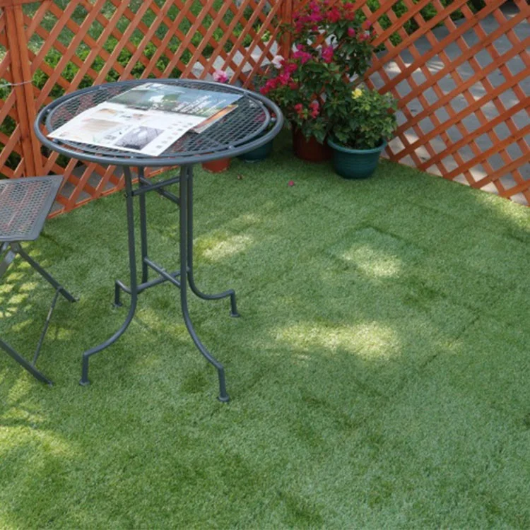 DIY Artificial grass interlocking floor garden tile