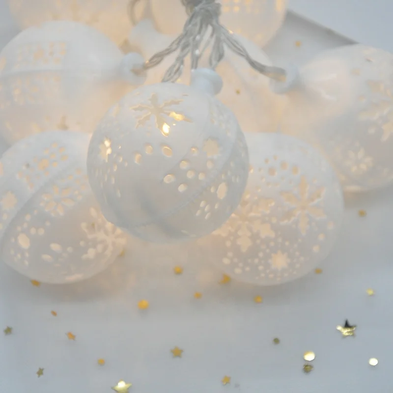 HOT christmas LED Indoor Outdoor Snowflake ball Decoration 2AA Battery String Globe  Fairy Lights for room party shop and Window