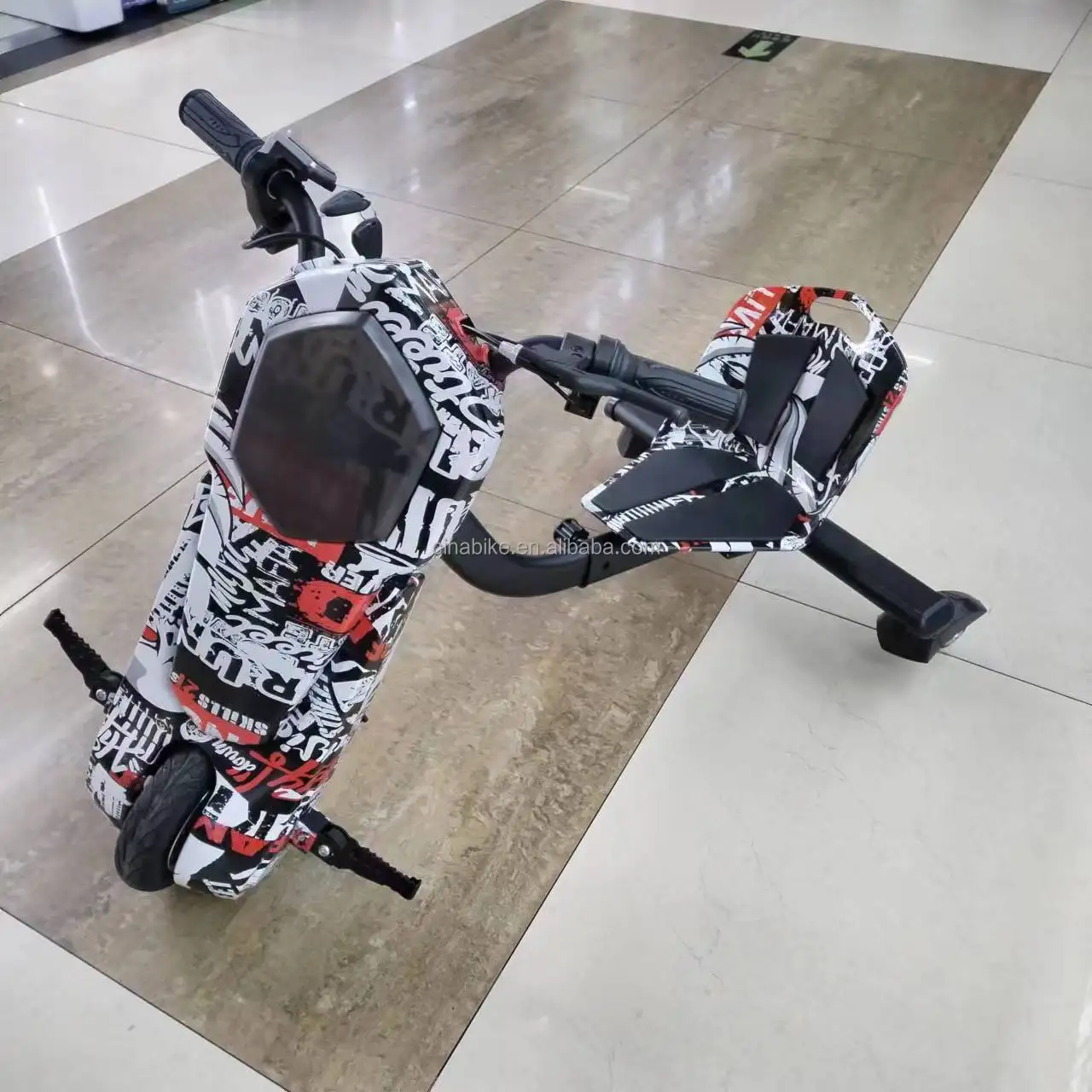 Kids electric scooter 360 rotating crazy cart good price 3 wheels electric drifting trike for kids