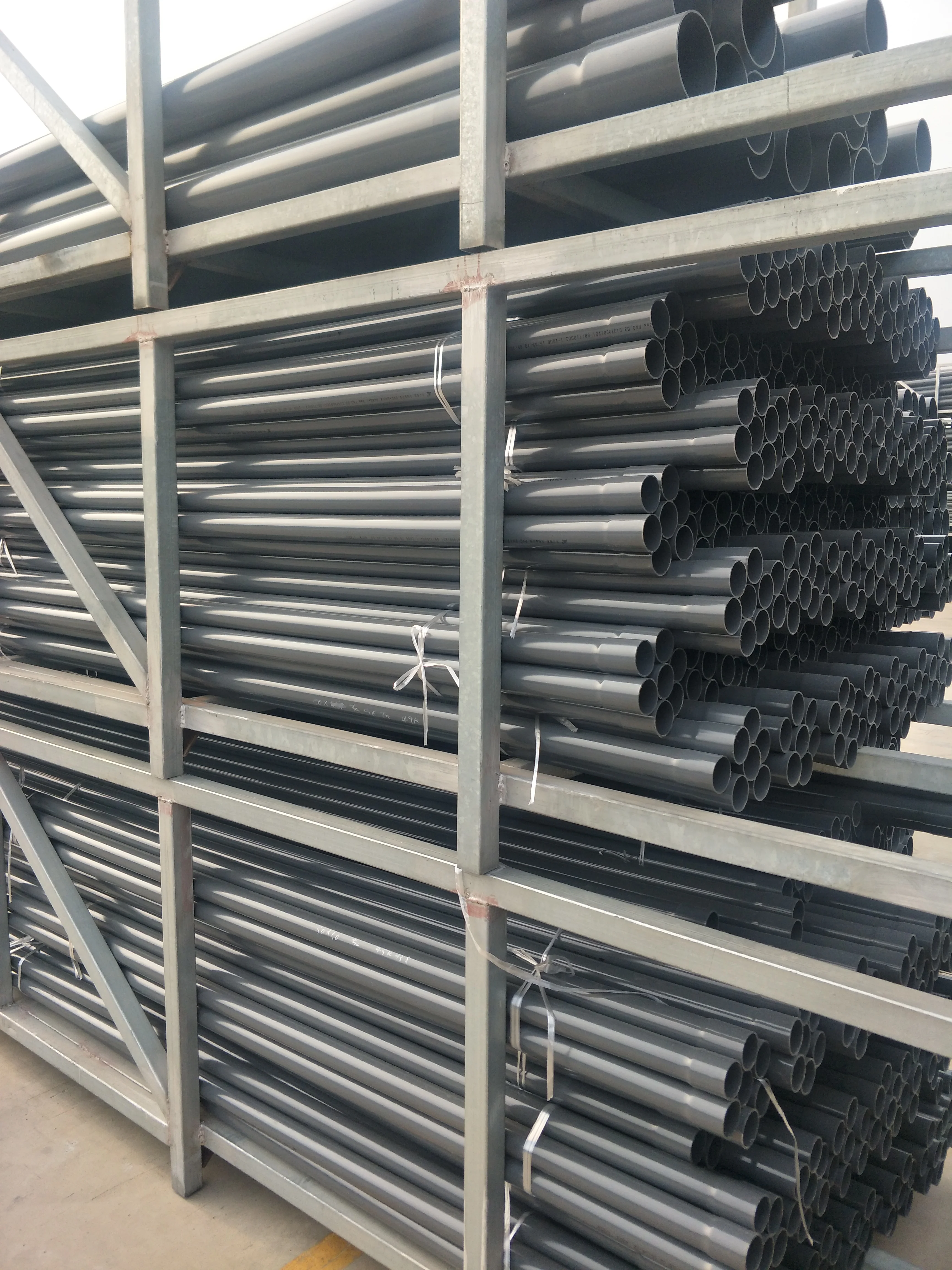 recycled plastic tube drain pipe food grade flexible sewer water 4 inch black white color