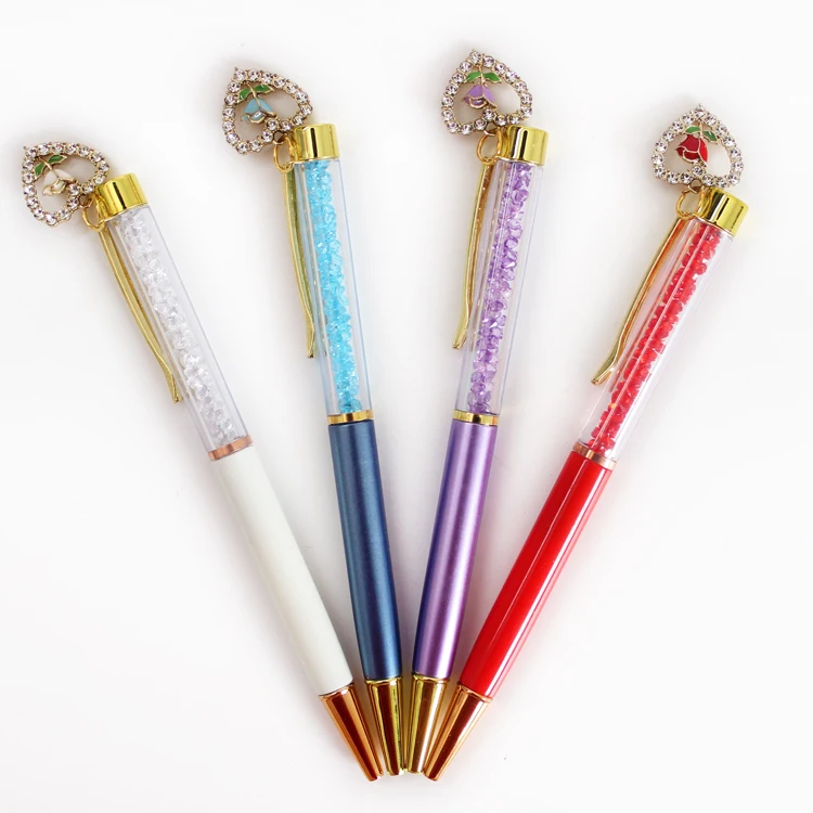 O&Q Metal crystal heart figure rose pendant twisted eco-friendly plastic ballpoint pens with diamond crystal sand