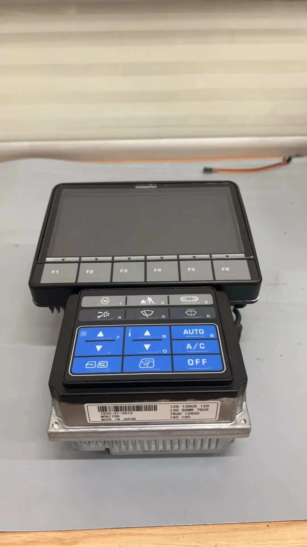 High Quality Excavator Accessories Original Monitor Assembly 7835-31-3015 With Gram Used For KOMATSU PC 78 Industrial Machinery