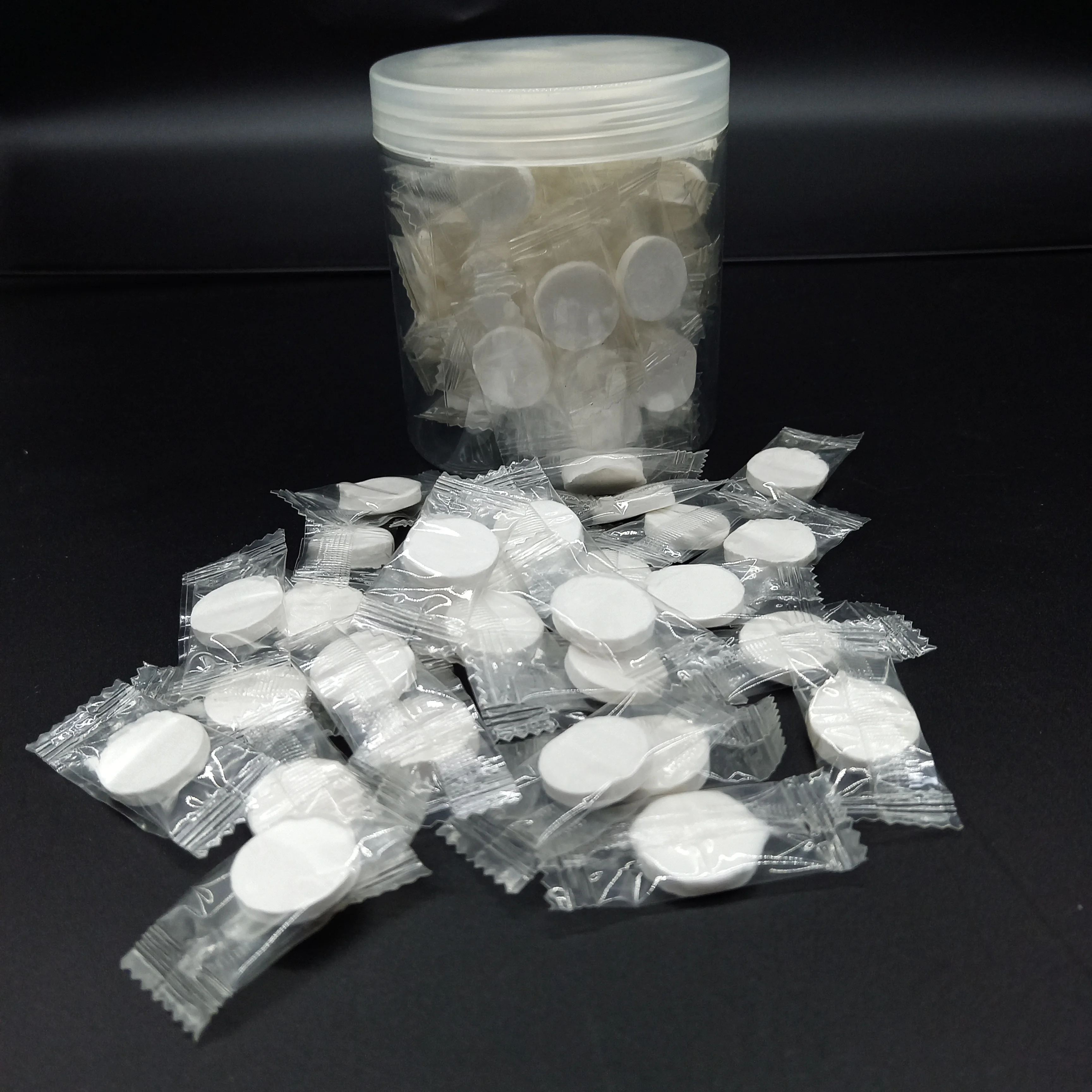 Compressed Facial Mask Cupro Spunlace Nonwoven Fabric Lyocell Dry Facial Mask Sheet Compressed Non woven Fabric Manufacturer