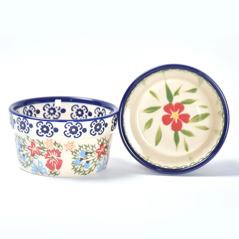 The bread cake pot can be customized with Polish color stamped ceramic bread mold