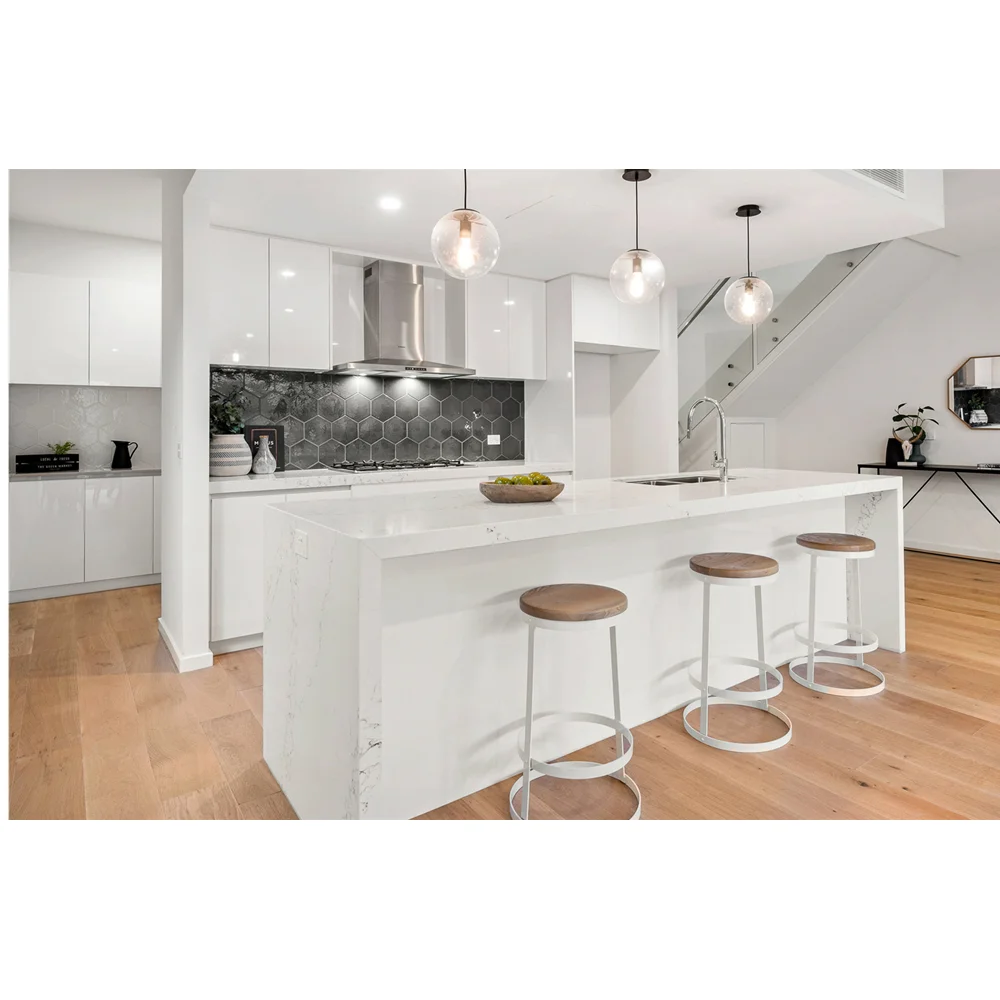 Wholesale 2022  new arrivals home decor Material Vegas Cucine Modern Designs Kitchen Furniture cabinet