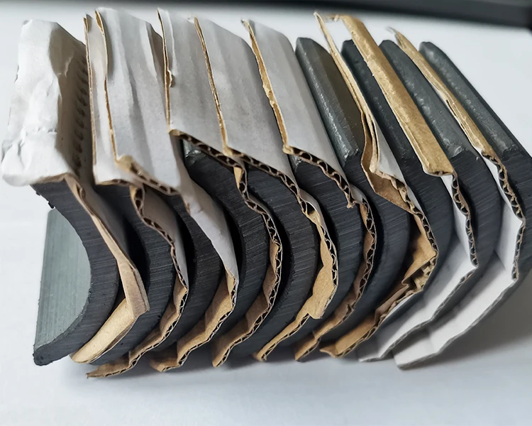 free sample cheap Y35 High Coerive Force Arc Ferrite Magnet couple magnetism motor permanent magnet